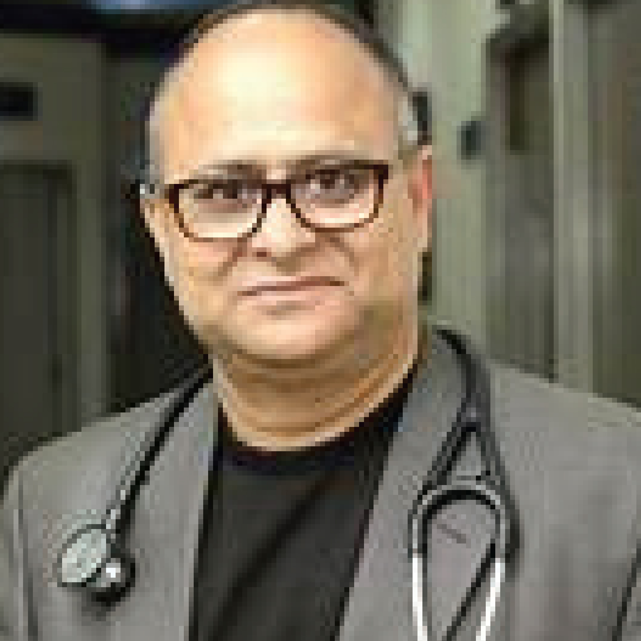 Dr. Subhash Wangnoo